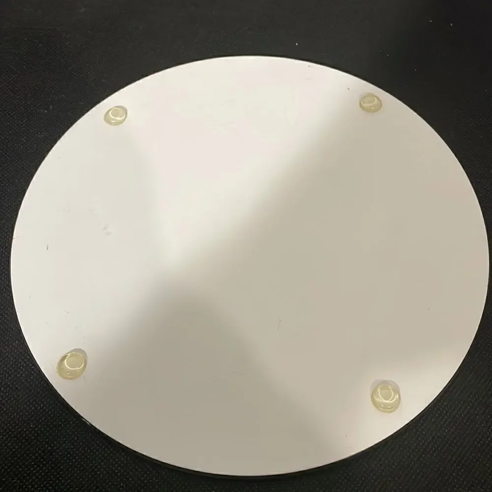 Round glass cutting board